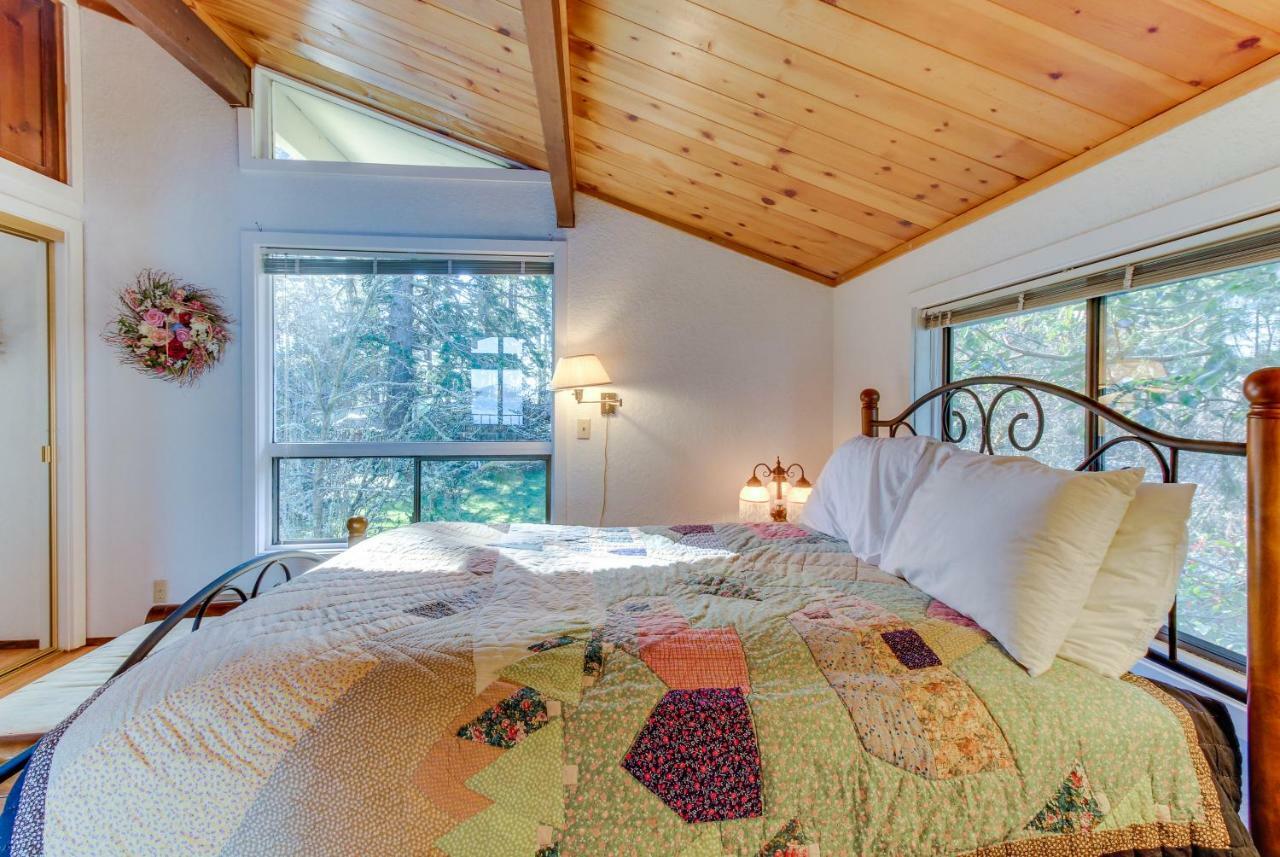 Lopez Island Hunter Bay Waterfront Home ภายนอก รูปภาพ