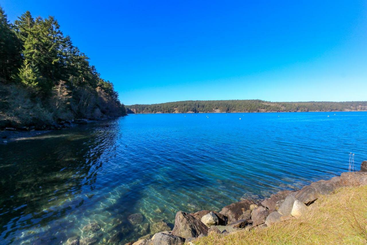 Lopez Island Hunter Bay Waterfront Home ภายนอก รูปภาพ
