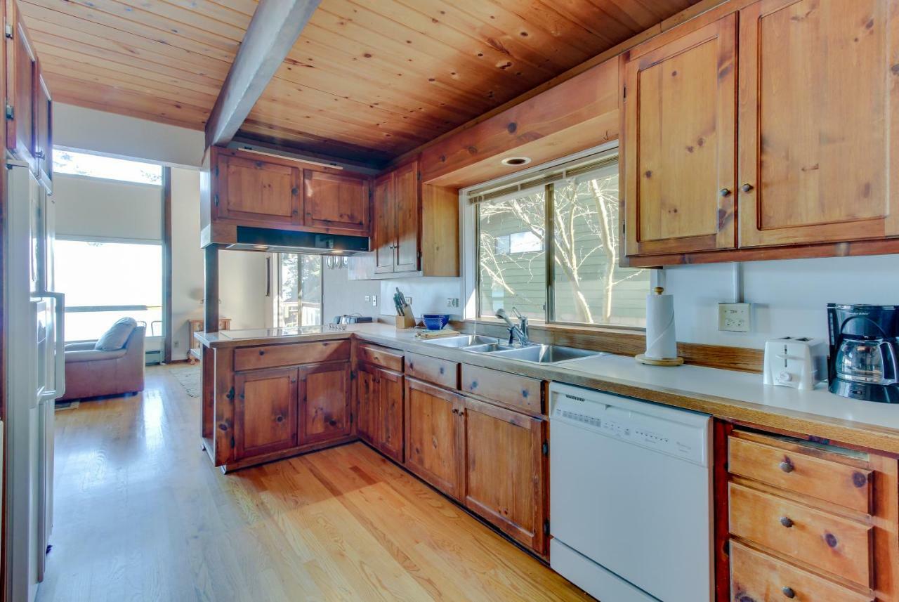 Lopez Island Hunter Bay Waterfront Home ภายนอก รูปภาพ
