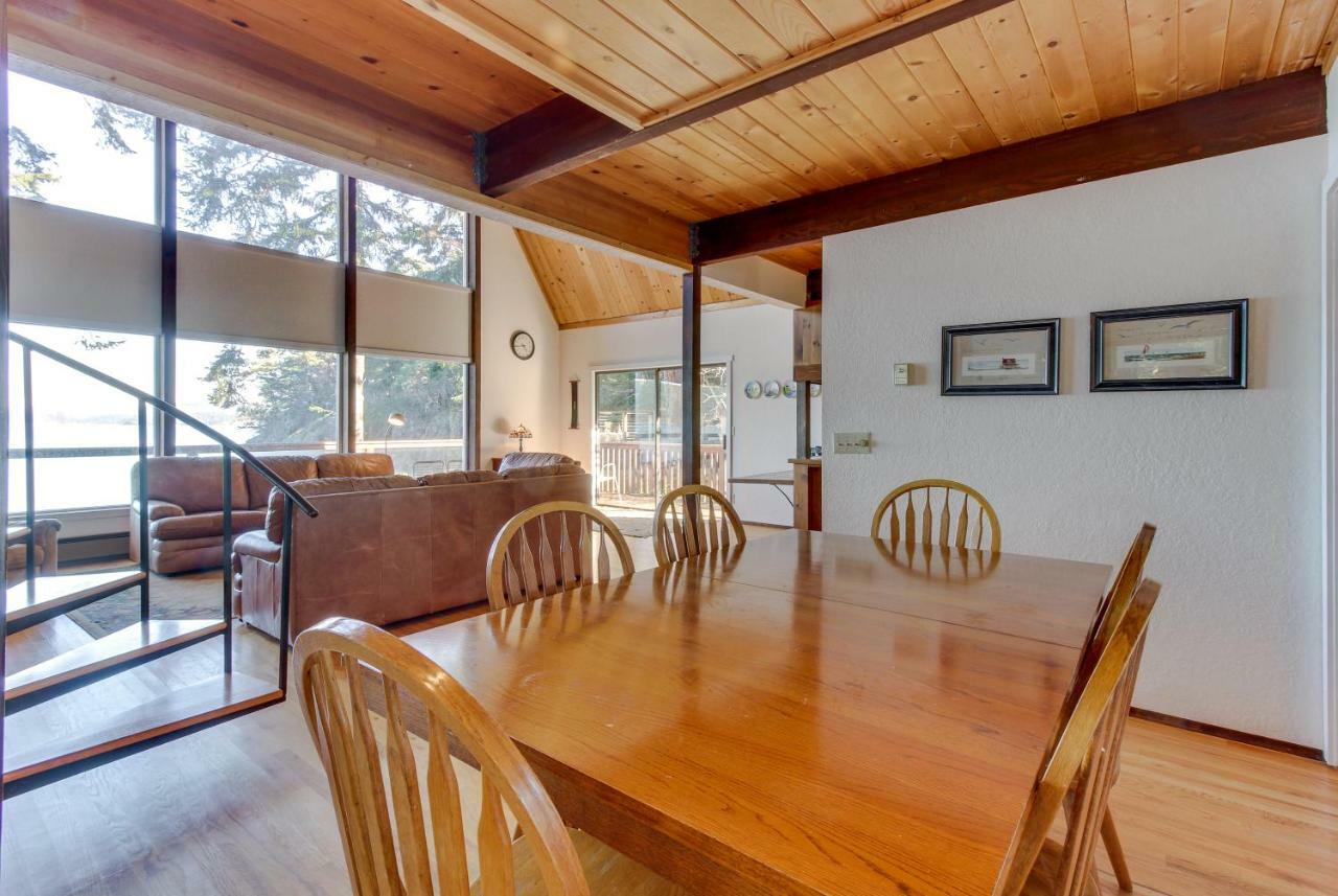 Lopez Island Hunter Bay Waterfront Home ภายนอก รูปภาพ
